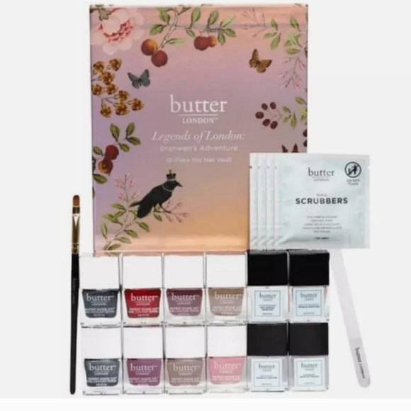 butter LONDON Other - butter LONDON Legends of London: Branwens Adventure, 19-piece Pro Nail V…